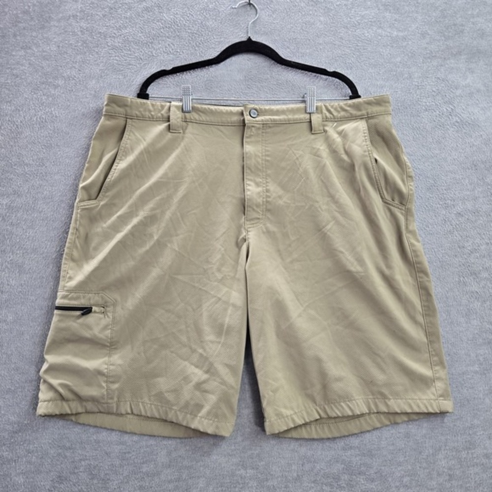 Dickies Men Shorts‎ 42 Khaki Performance Logo Zipper 11" Inseam Polyester